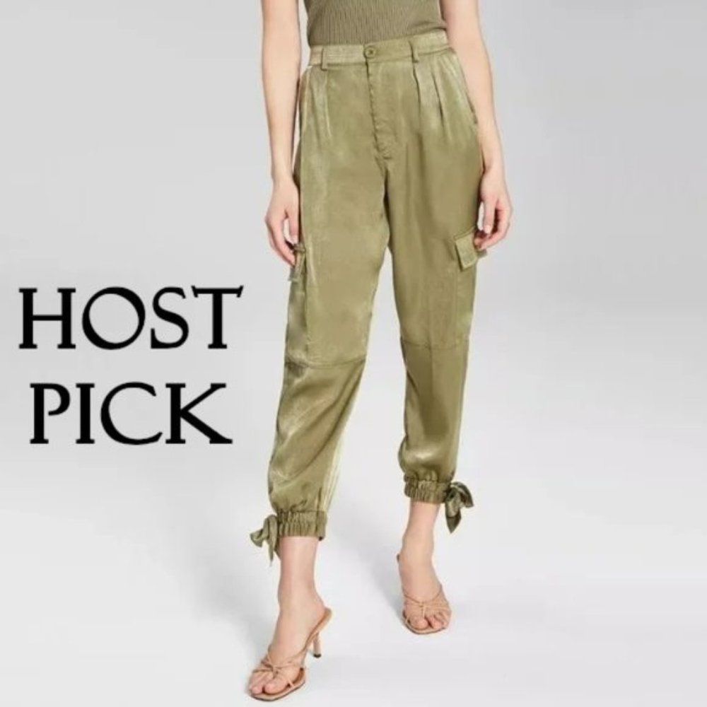 NWT YFB pistachio green khaki satin-like cargo pants, XS